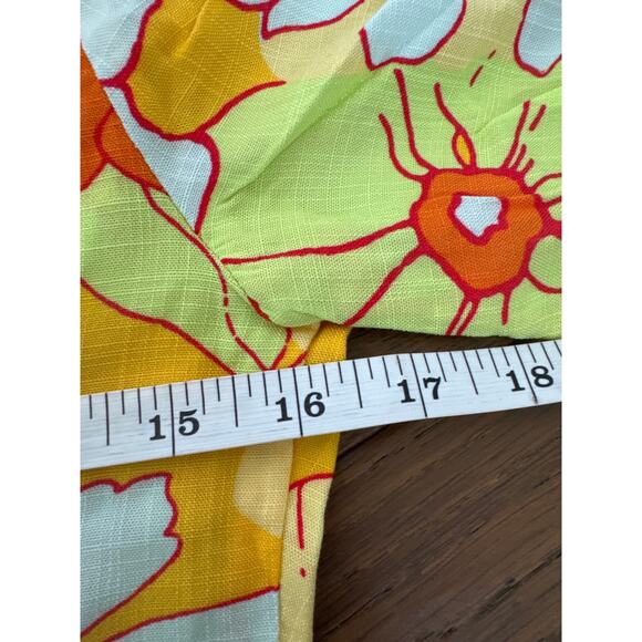 ModCloth Seaside Cottage Honolulu Floral Getaway Tie Front Top Yellow Sz M NWT - Picture 4 of 5